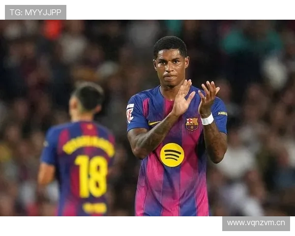 拉什福德从边锋到中锋的角色困境分析