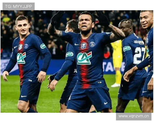 巴黎圣日耳曼高位压迫战术下，防线是否更容易被对手针对性打击？