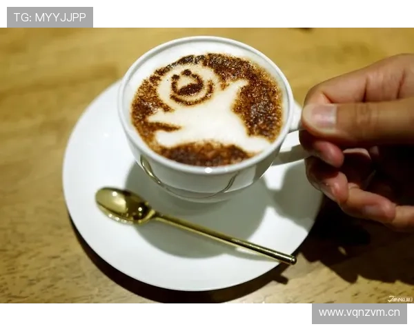 张玉宁上次吃饭账单能整出一部小电影，咱们普通人连菜单都舍不得点多一点