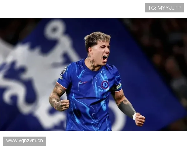 假设恩佐·费尔南德斯就搬到你对门，电梯里是先聊那笔天价转会还是他家晚饭长啥样